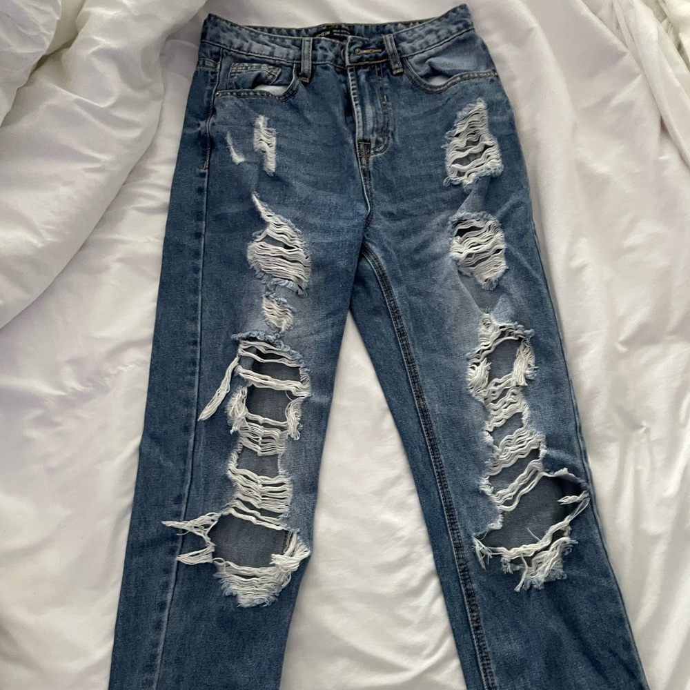 skinny ripped jeans